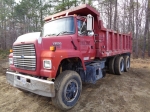 (#30533) 1988 FORD Model LNT9000 Tandem Axle Dump Truck