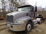 (#30611) 2004 MACK Model CX613 Vision Tandem Axle Truck Tractor