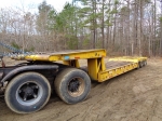 (#20261) 1972 HYSTER Model RF40T03-T1, 40 Ton Tri-Axle Folding Neck Lowboy Trailer