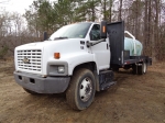 (#30608) 2006 CHEVROLET Model C7500 Single Axle Flatbed/Water Truck