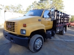 (#30615) 2002 CHEVROLET Model C5500 Single Axle Stake Body Truck