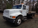 (#30587) 1990 INTERNATIONAL Model 4600 Single Axle Flatbed Truck