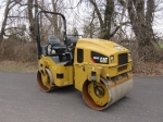 2016 CATERPILLAR Model CB34B Tandem Vibratory Roller, s/n XB400284