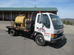 2005 ISUZU Single Axle Tack Truck