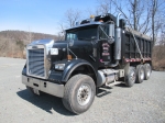 2005 FREIGHTLINER Model FLD120 Tri-Axle Dump Truck