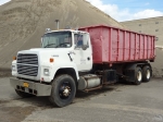 1995 FORD Model L9000 Tandem Axle Roll-Off Truck