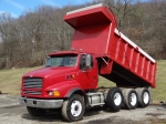 2000 STERLING Model LT9513 Tri-Axle Dump Truck