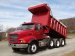 2000 STERLING Model LT9513 Tri-Axle Dump Truck