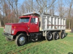 (Unit #TRD84) 1995 INTERNATIONAL Model 2574 Tri-Axle Dump Truck