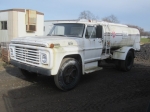 1967 FORD Model F-600 Single Axle Fuel Truck