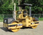 1997 CATERPILLAR Model CB-434C Tandem Vibratory Roller, s/n 4DN00211