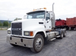 2007 MACK Model CHN613 Tandem Axle Truck Tractor