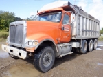 2000 INTERNATIONAL Model 9900i Tri-Axle Dump Truck, VIN# 2HTCHAST5YC052136