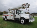 2004 INTERNATIONAL Model 4400 SBA Single Axle Digger Derrick