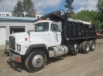 1999 MACK Model RD688S Tri-Axle Dump Truck